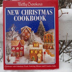 Betty Crocker New Christmas CookBook 1993